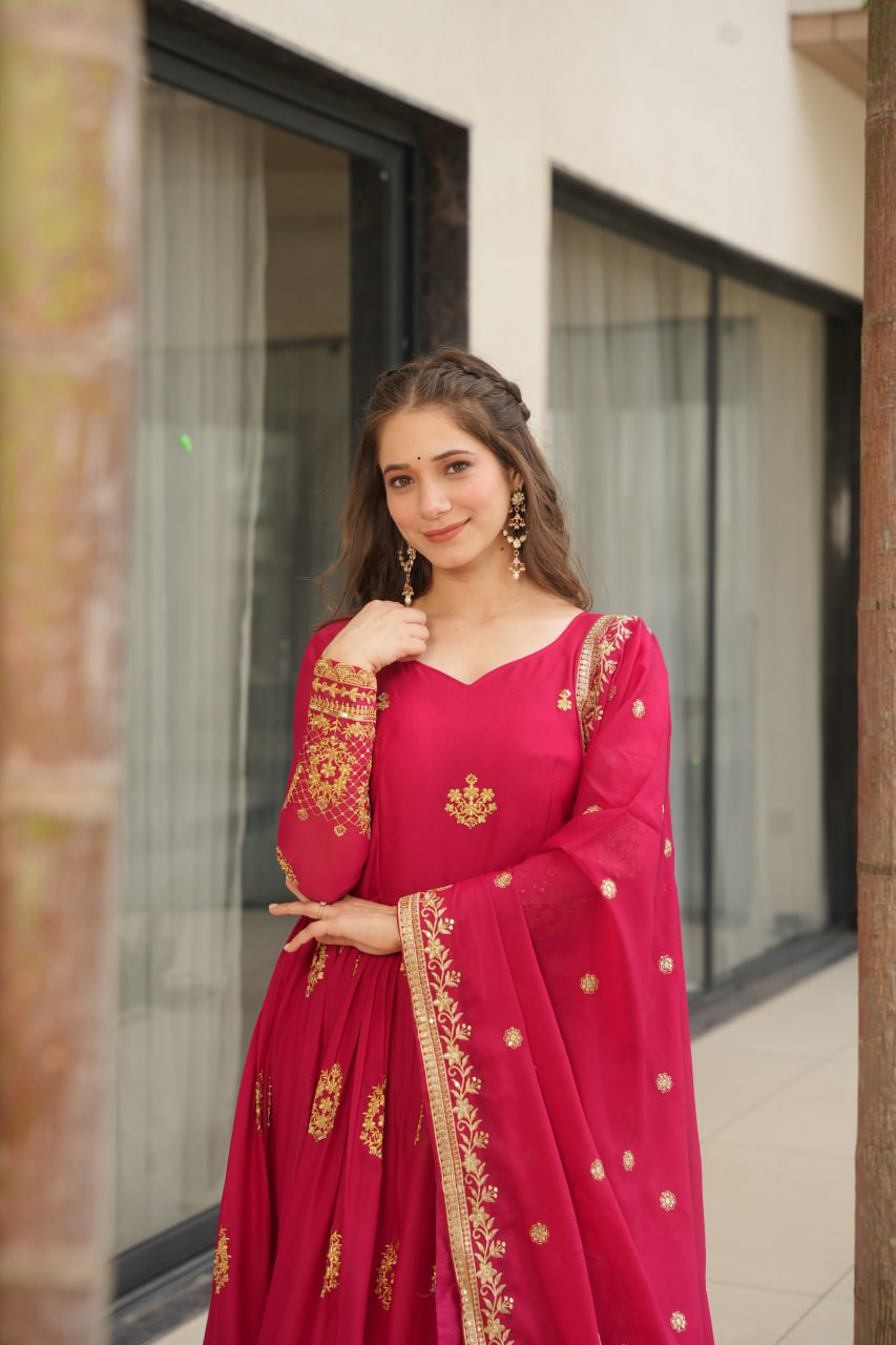 Anarkali Suits with Dupatta 🌸