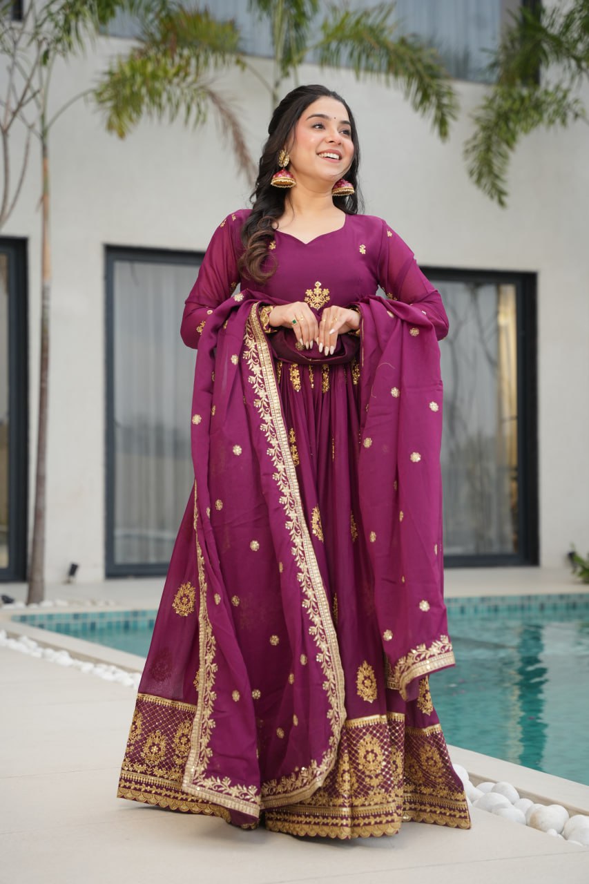 Anarkali Suits with Dupatta 🌸